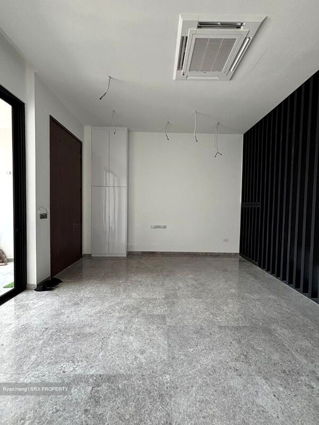 Lorong H Telok Kurau (D15), Terrace #521807921